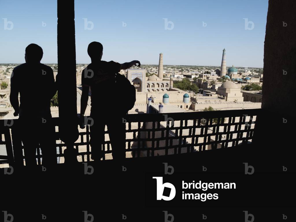 View from city walls, Ichan Kala Old City, Kizilkum desert, Khiva, Khwarezm region, Uzbekistan (photo)