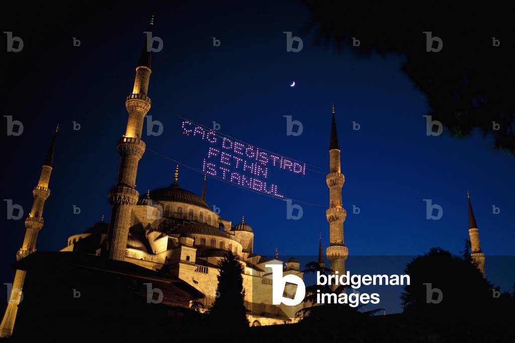 Turkey, Istanbul, Blue Mosque at Night, Sultanahmet (photo)