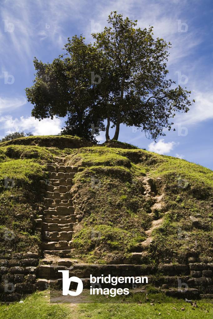 Central America, Ancient Mayan Ruins of Iximche, Iximche, Guatemala (photo)