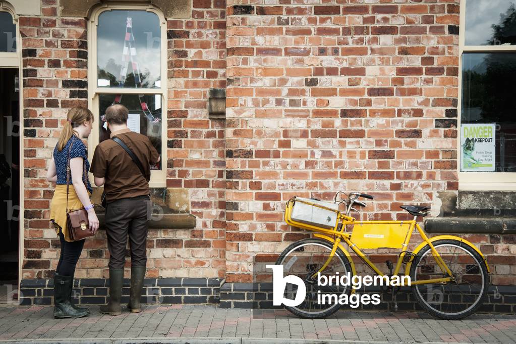UK, England, UK , Midland Railway, Derbyshire, Couple at Indietracks Festival (photo)