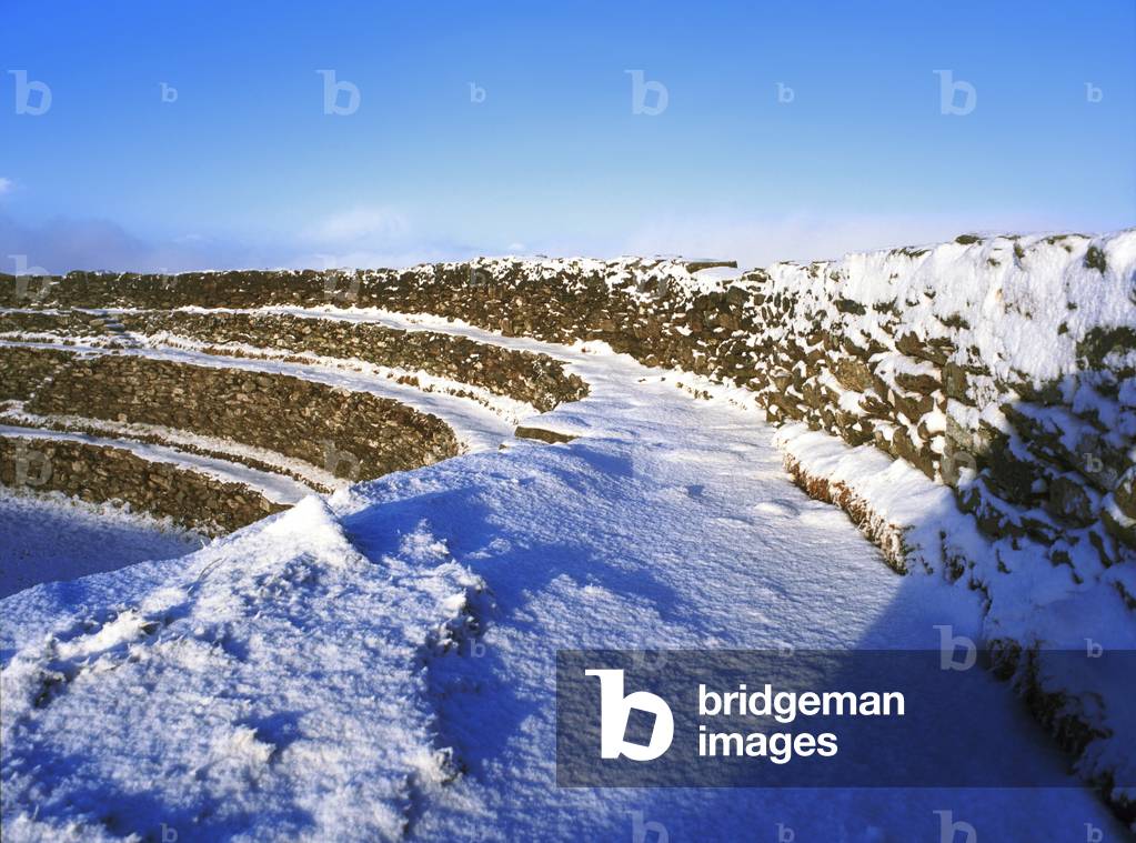 Grianan Of Aileach, Co Donegal, Ireland (photo)