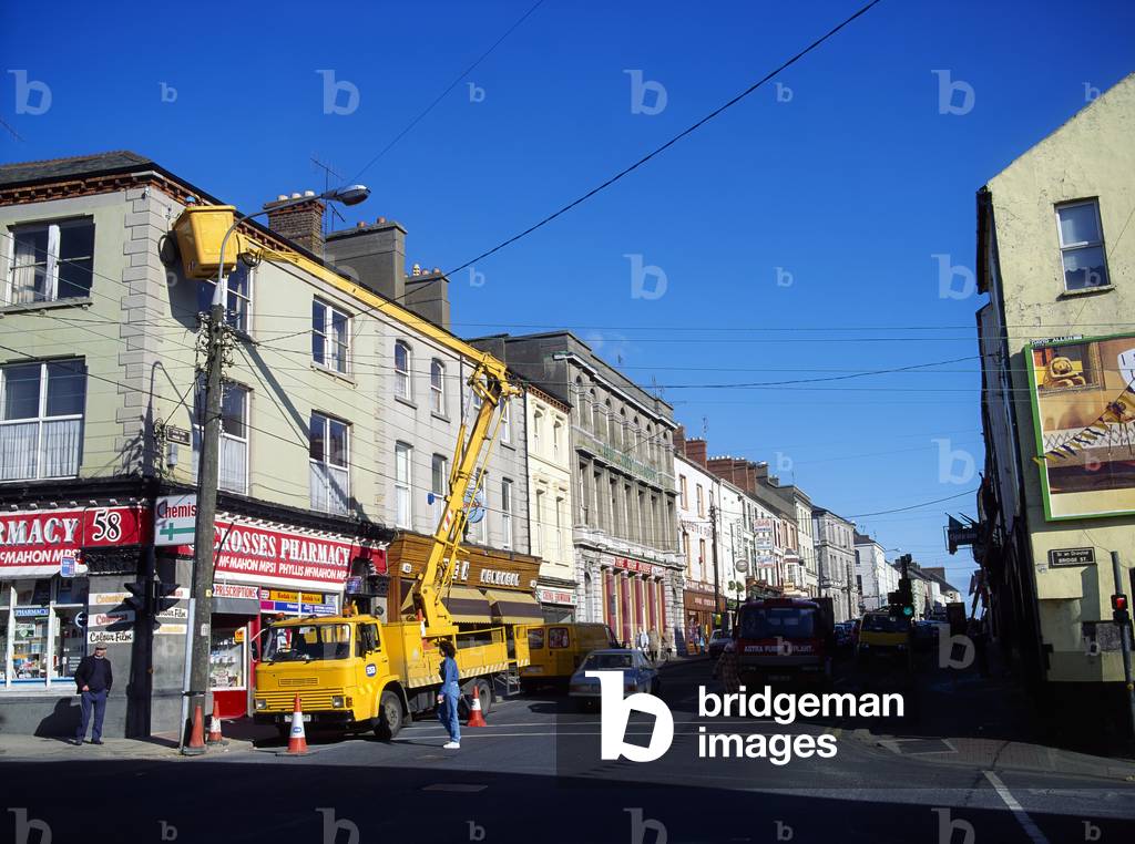 Tipperary, Co Tipperary, Ireland, Main Street, Esb Maintenance Team (photo)