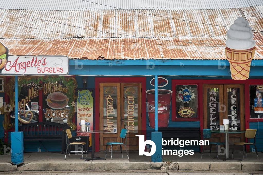USA, Louisiana, Old village store, Breaux Bridge (photo)
