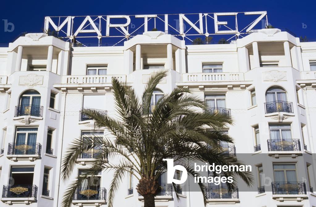 Exterior of Hotel Martinez (photo)