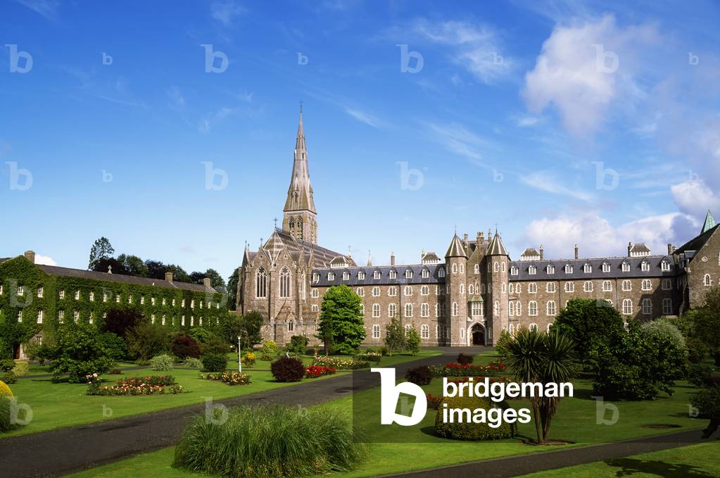 Co Kildare, Maynooth College & Castle (photo)
