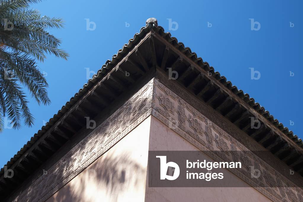 Morocco, Cornice elaborately decorated with islamic traditional engravings at Saadian Tombs garden, Marrakech (photo)