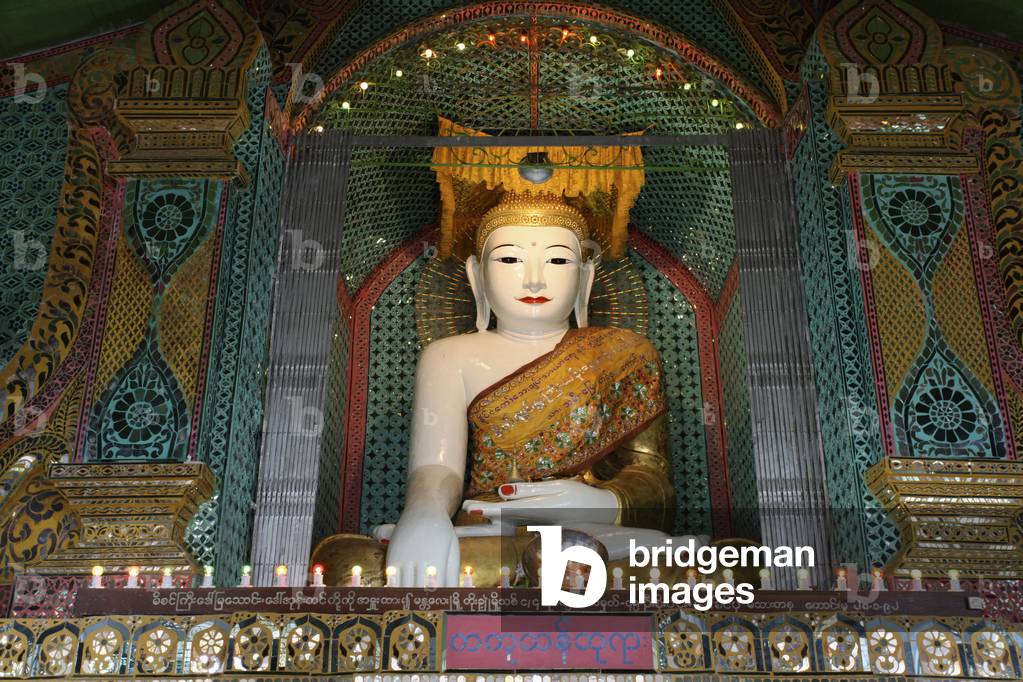 Burma/Myanmar, Statue of Buddha on Mandalay Hill, Mandalay (photo)