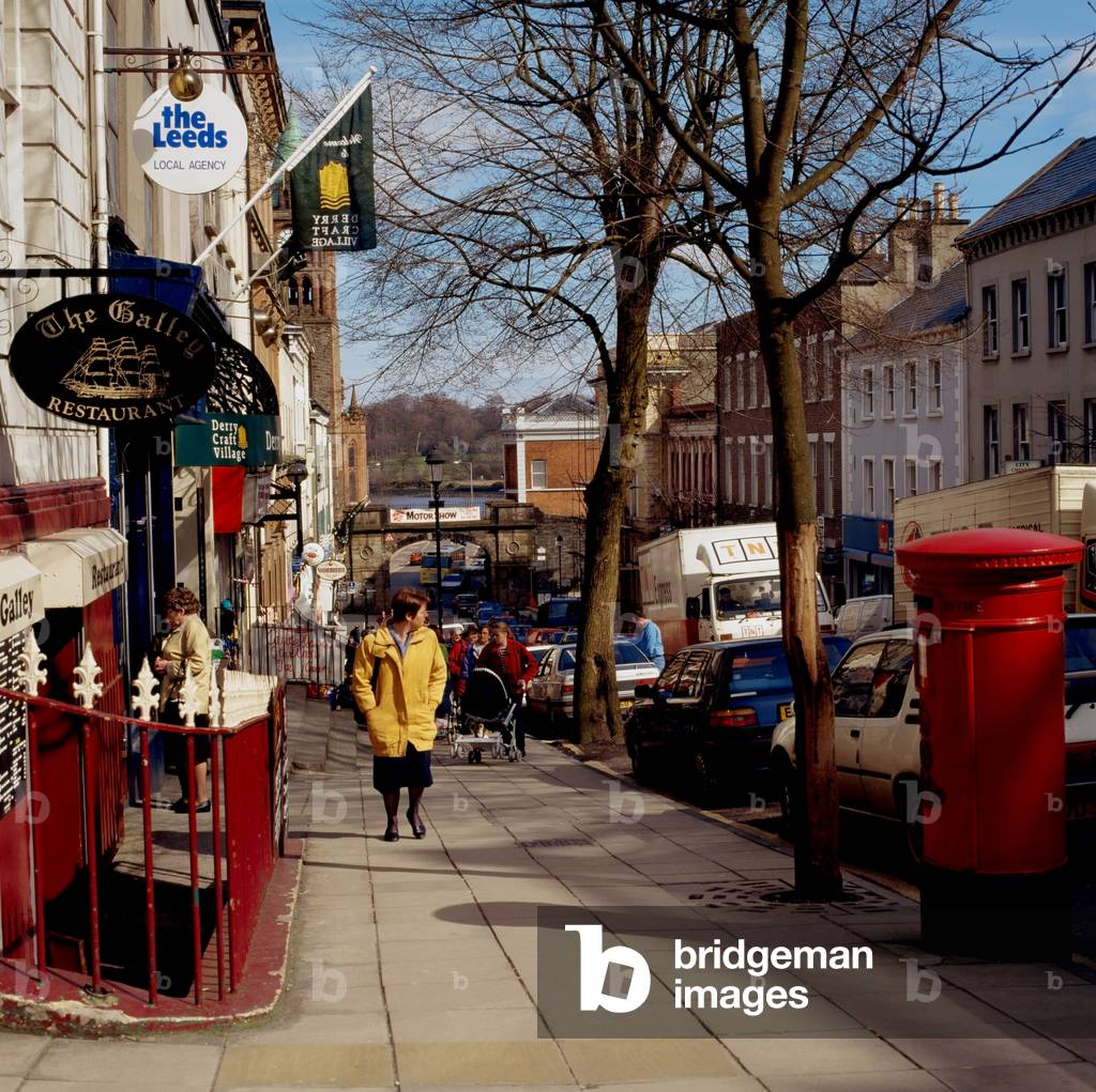 Derry, Co Derry, Northern Ireland, Shipquay Street (photo)
