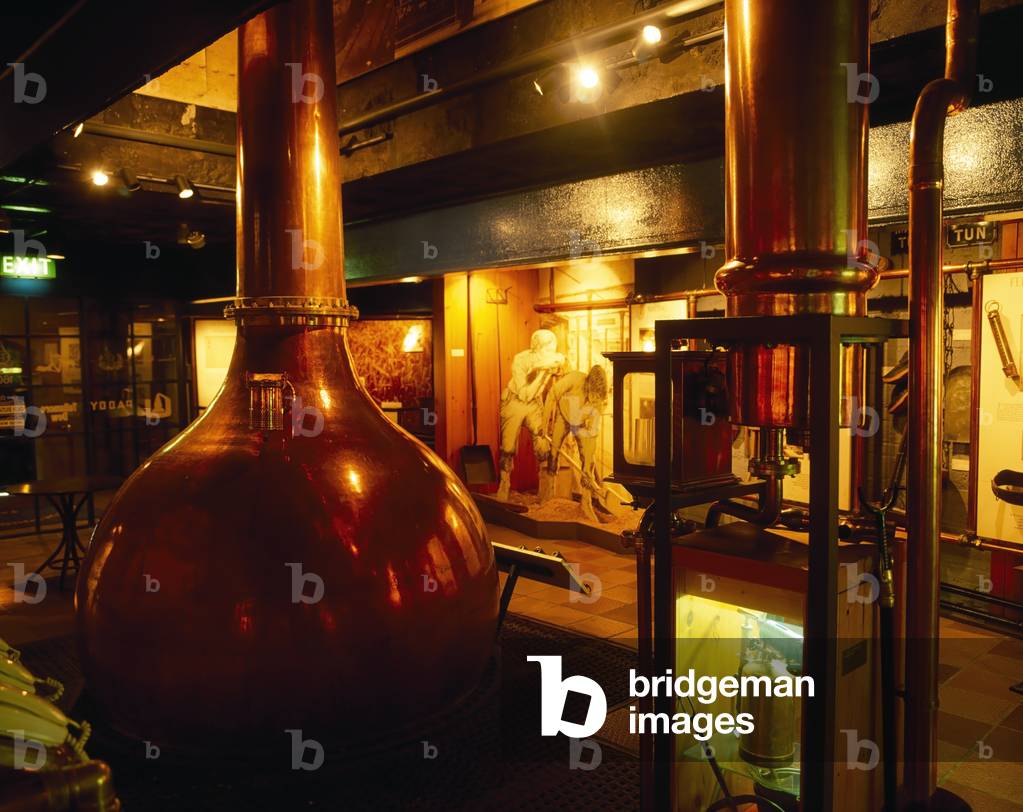 Dublin, Co Dublin, Ireland, Whiskey Corner, Irish Distillery (photo)