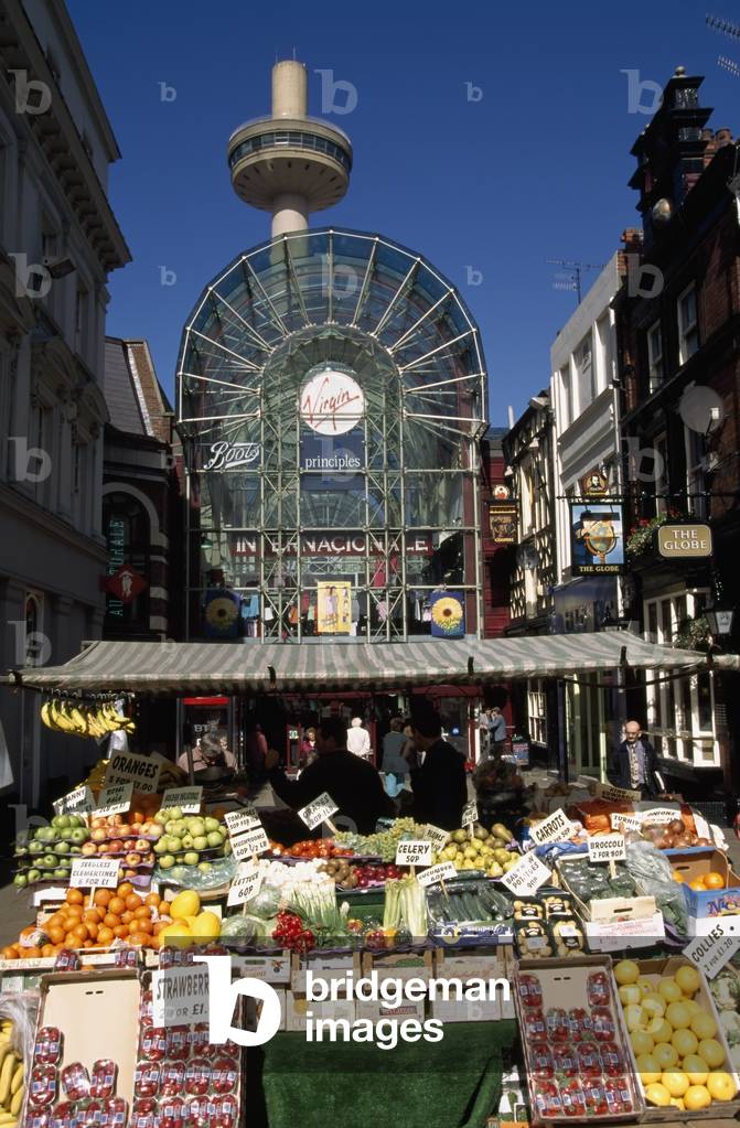 Fresh Fruit and Veg Stall, UK (photo)