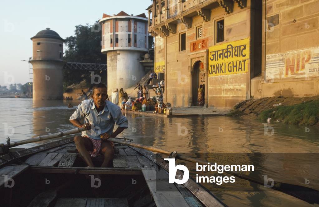 Ghats, Varanasi, Uttar Pradesh, India (photo)