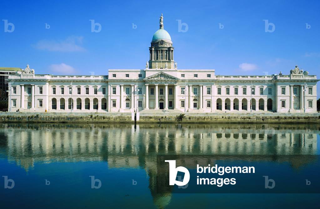 The Custom House, River Liffey, Dublin, Ireland (photo)