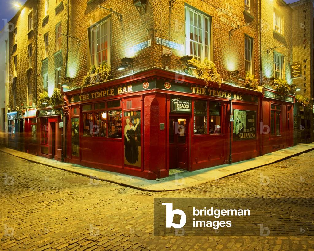 The Temple Bar Pub, Temple Bar, Dublin, Ireland (photo)