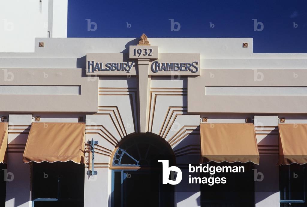 Art Deco Building Facade, Napier, North Island, New Zealand (photo)