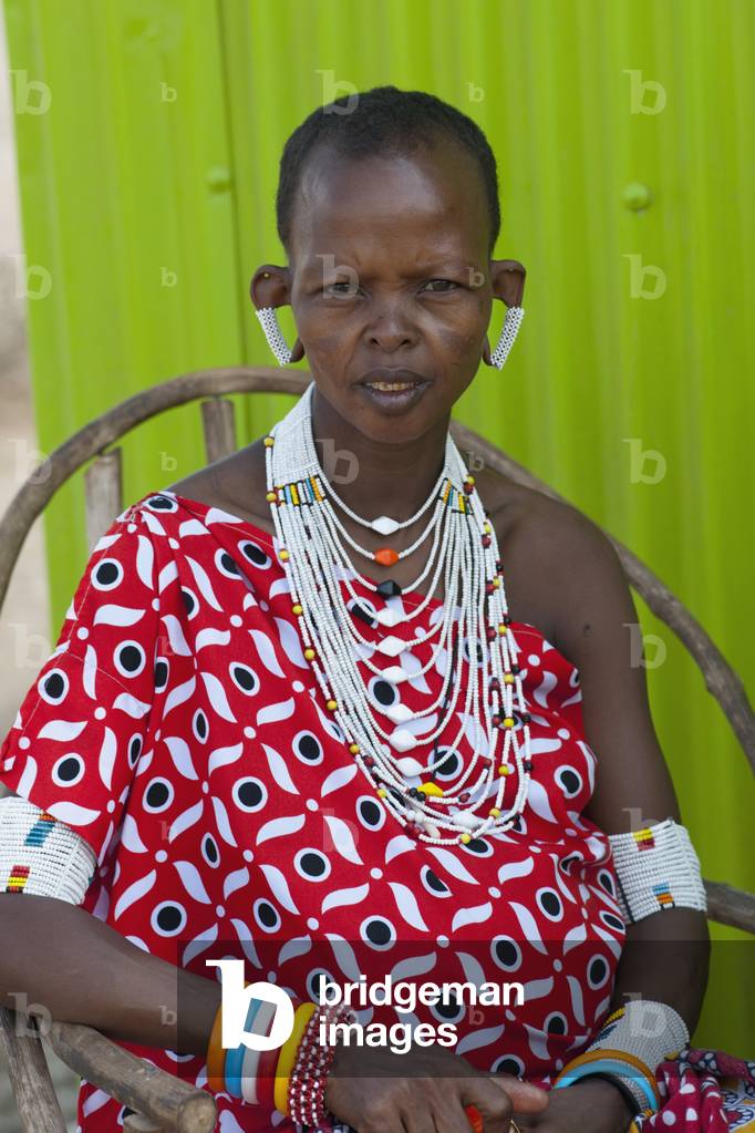 Maasai Woman, Kenya, Africa (photo)