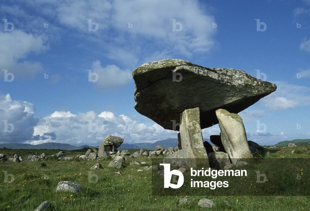 Kilclooney, Co Donegal, Ireland; Dolmen (photo)