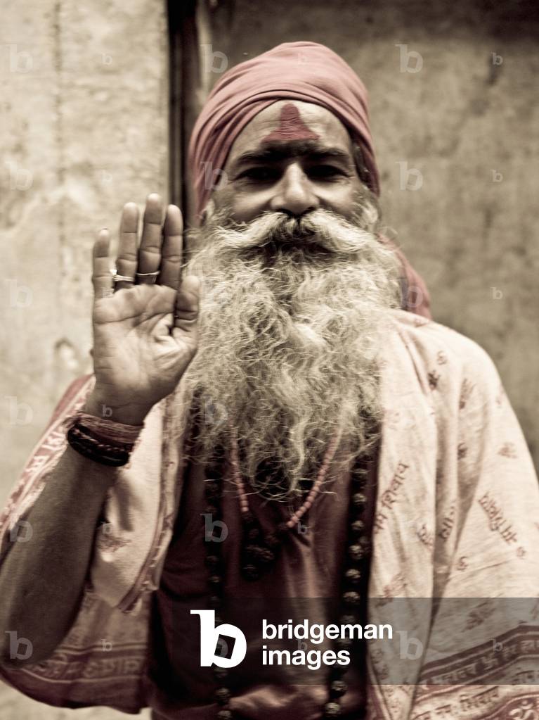 Sadhu, Varanasi, India (photo)