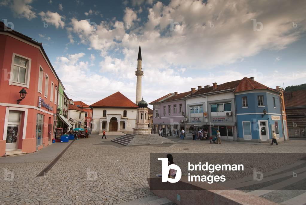 Bosnia-Herzegovina, City square, Tuzla (photo)