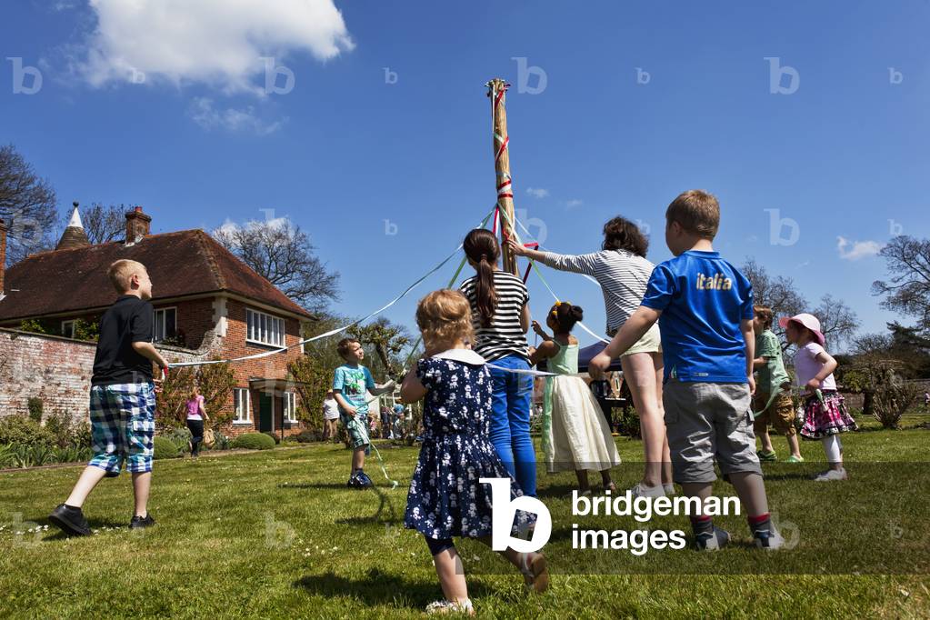 Kids Dancing Round Maypole, Great Chart, Kent, England, UK  (photo)