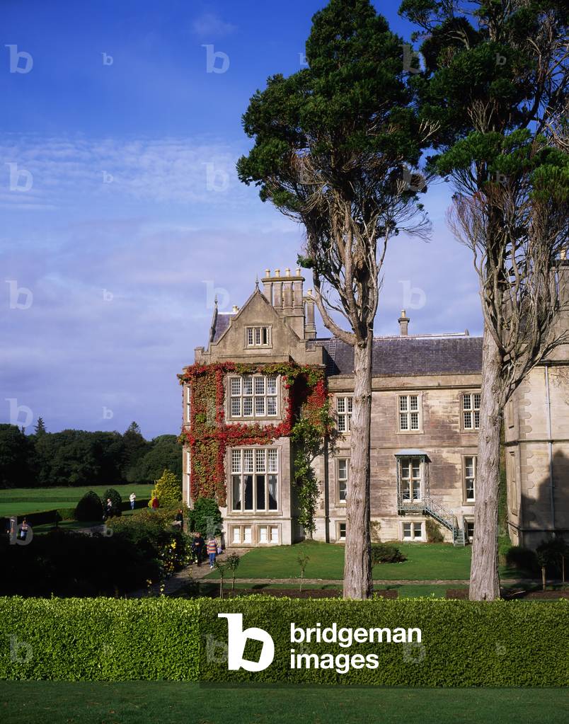 Killarney, Co Kerry, Ireland, Muckross House (photo)