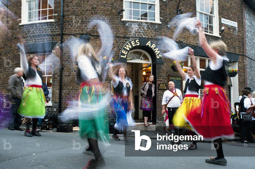 UK, East Sussex, Morris Dancing on street, Lewe (photo)