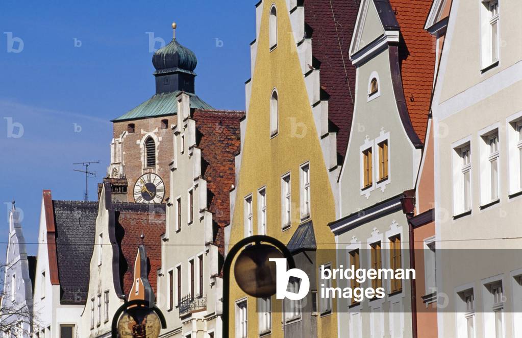 Row of Houses in Ingolstadt, Bavaria, Germany (photo)