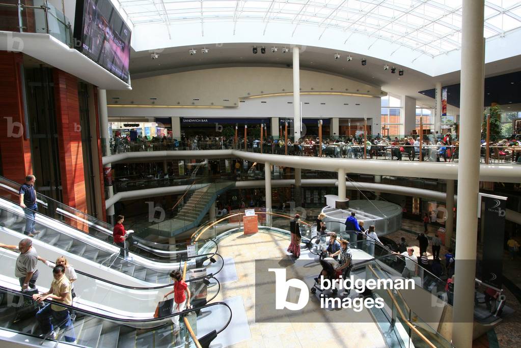 Dundrum, Dublin, Ireland; Shopping Centre (photo)