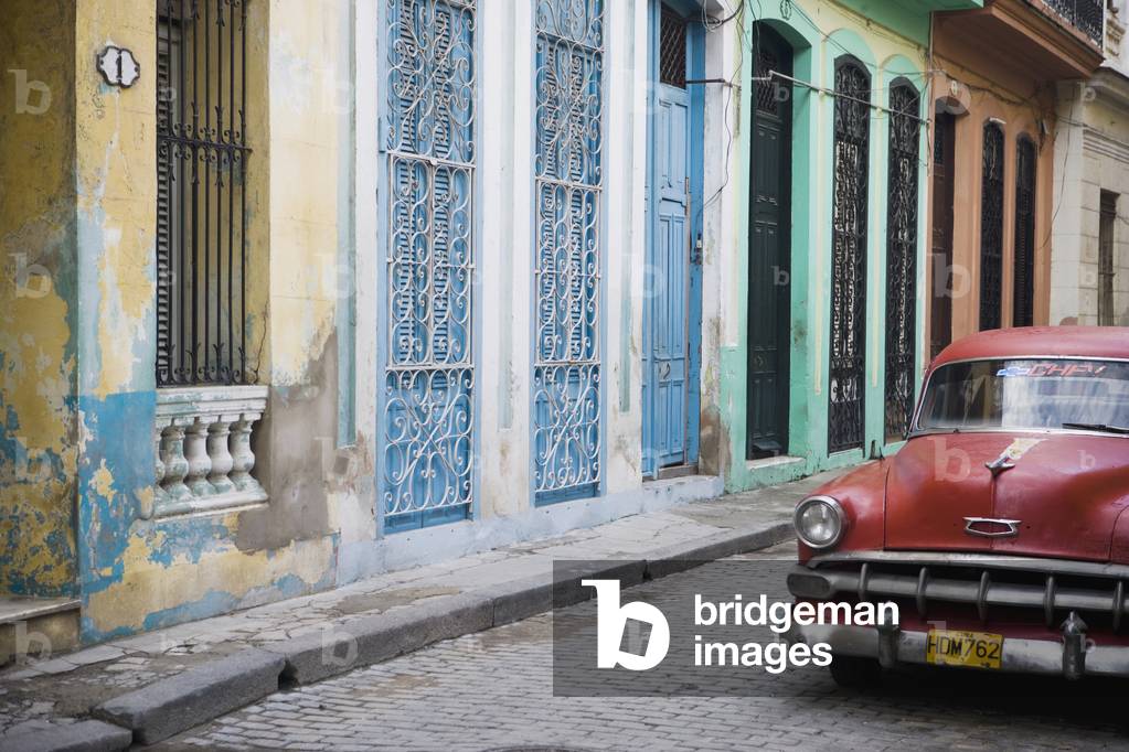 Old American Car Parked in Street (photo)