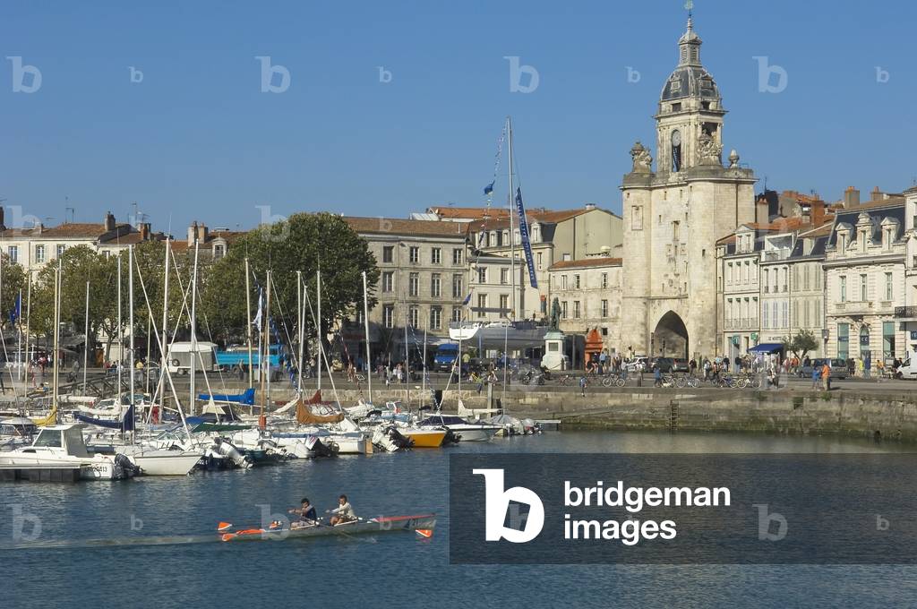 Sailing boats in old harbour, La Rochelle, Poitou-Charentes, France (photo)