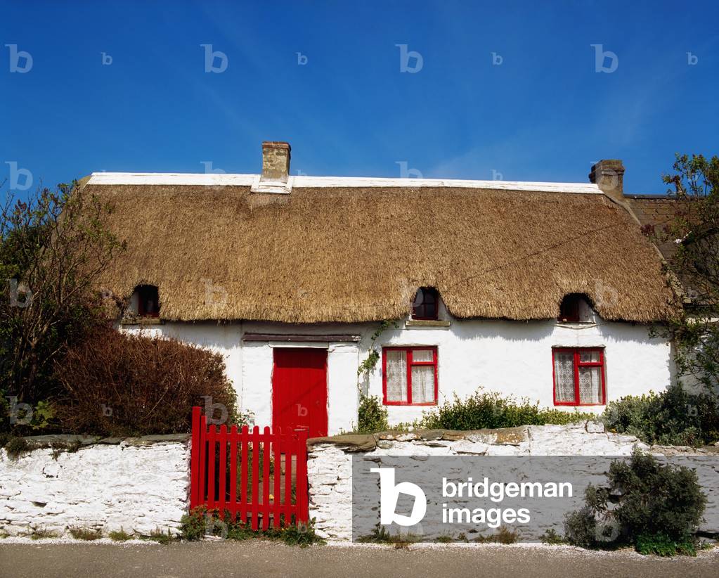 Traditional Cottage, Clogherhead, Co Louth, Ireland (photo)
