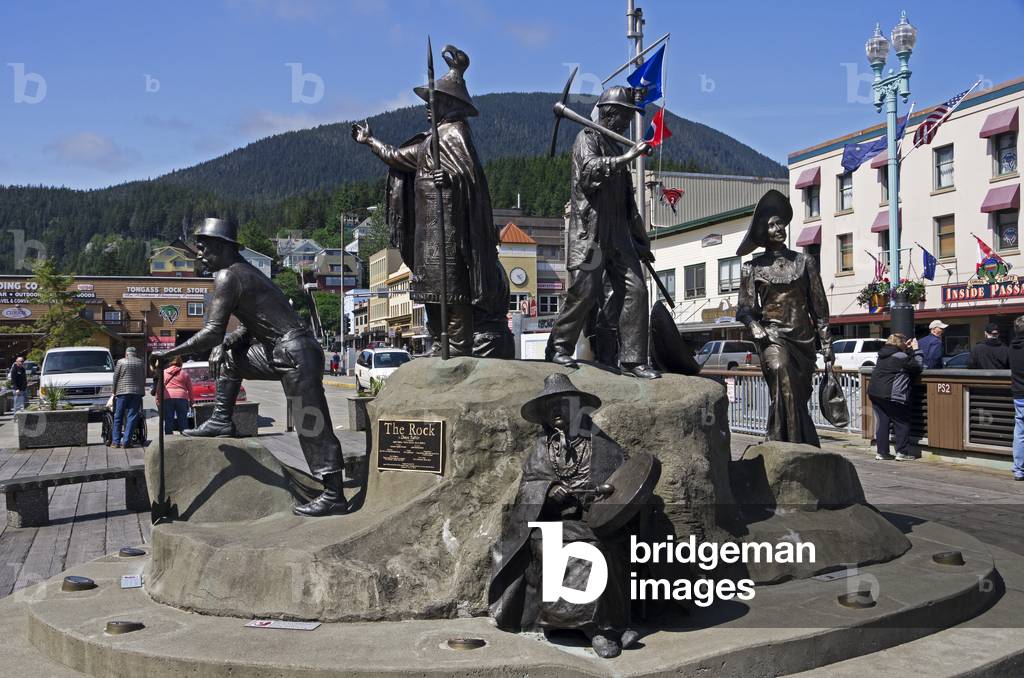 Dave Rubin's bronze monument 