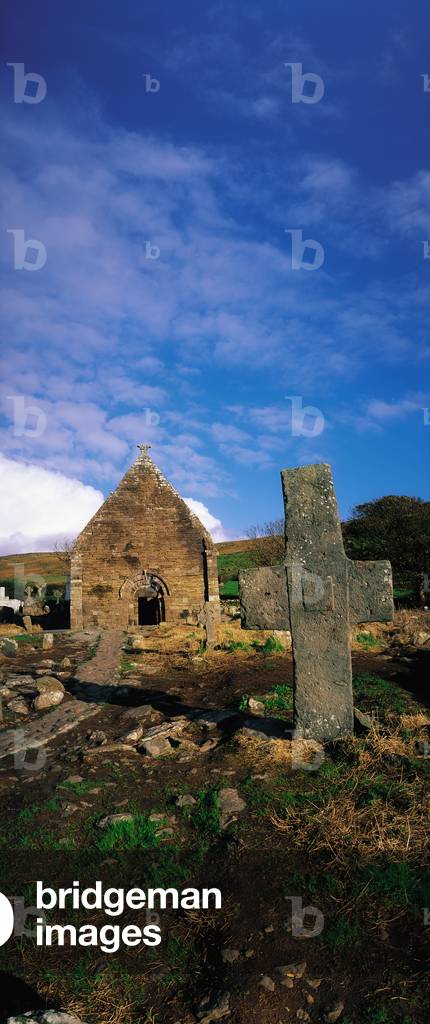 Kilmalkedar Church, Dingle Peninsula, Co Kerry, Ireland; Medieval Church And Cross (photo)