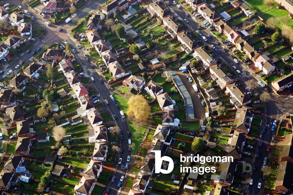 UK, England, UK , Aerial view of residential district, London (photo)