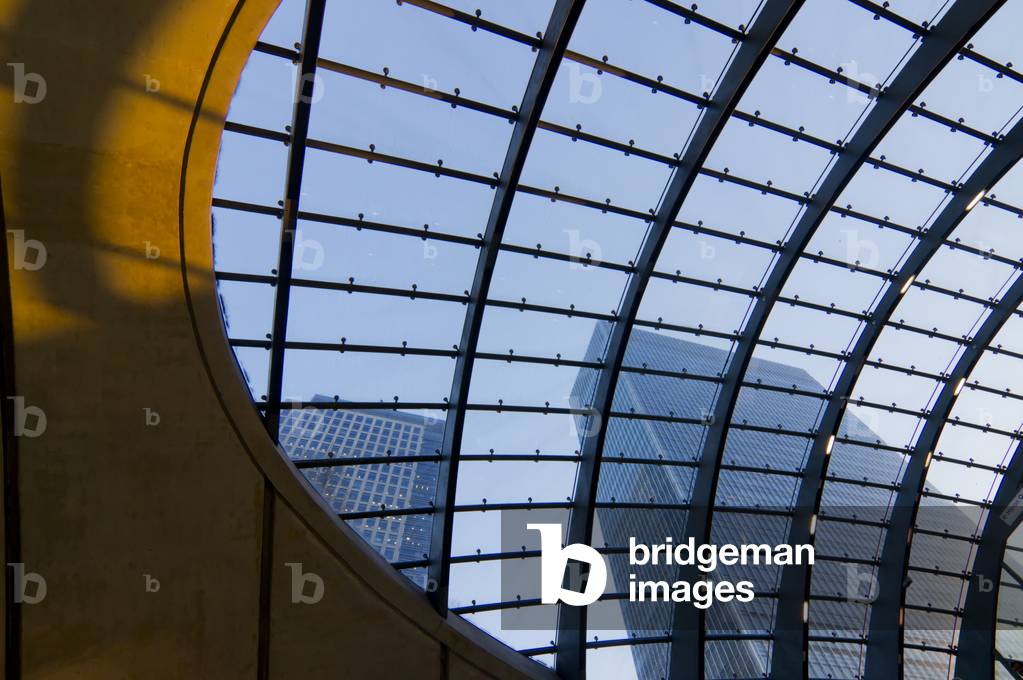 UK, England, London, Canary Wharf Isle of Dogs Rail Station Int (photo)