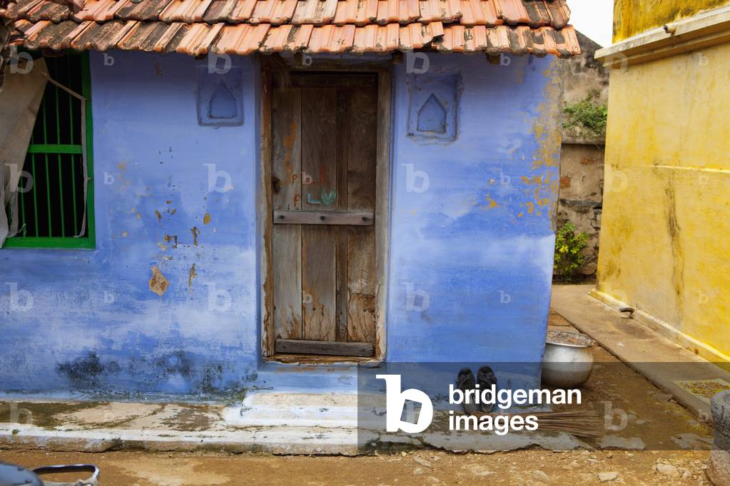 A Blue House with a Wooden Door, Sathyamangalam, Tamil Nadu, India (photo)