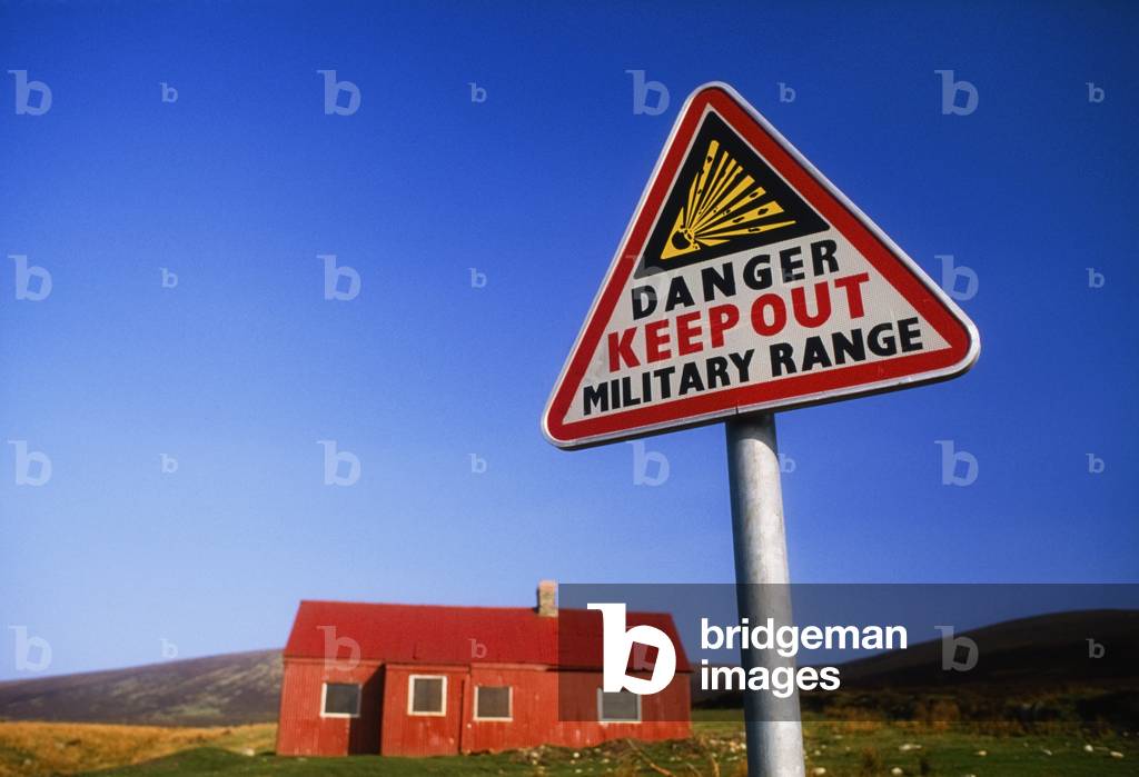Ireland, Army Military Range Sign (photo)