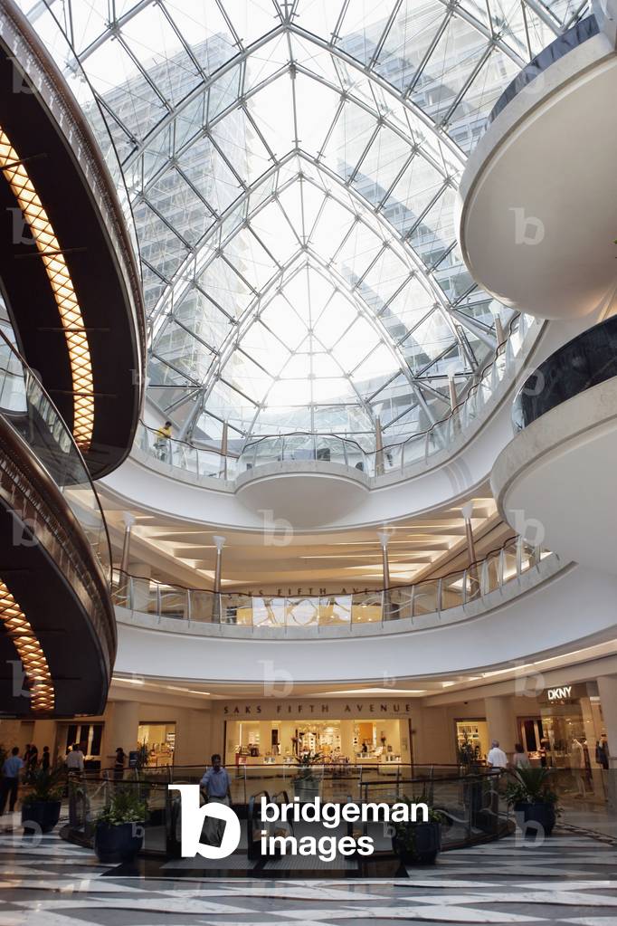 United Arab Emirates, Inside the Burjuman Shopping Mall, Dubai (photo)
