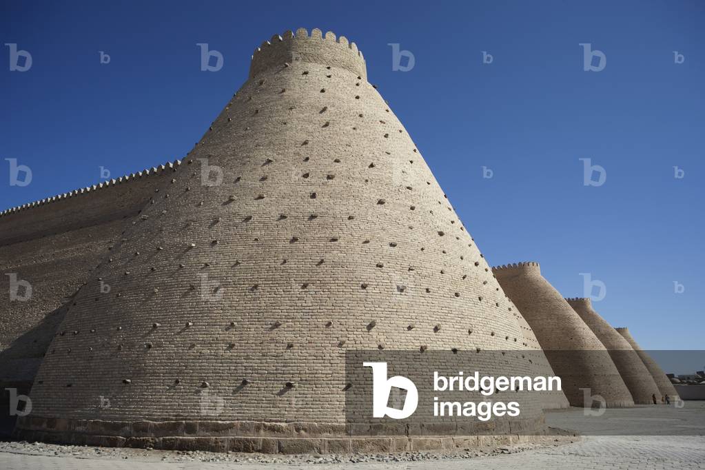 Ark Fortress, Bukhara, Uzbekistan (photo)