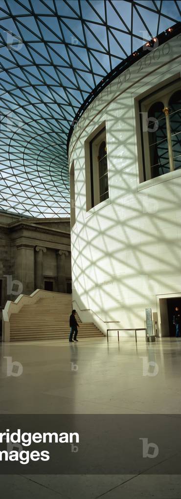 Silhouette of Man Passing Reading Room in Great Court of British Museum, London, England, UK (photo)
