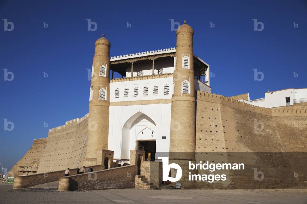 Gateway of the Ark Fortress, Old Town, Bukhara, Uzbekistan (photo)