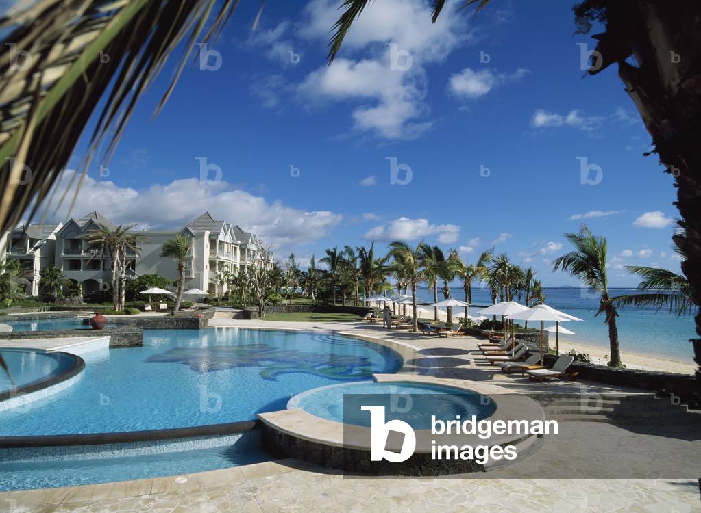 Holiday Resort Swimming Pool (photo)