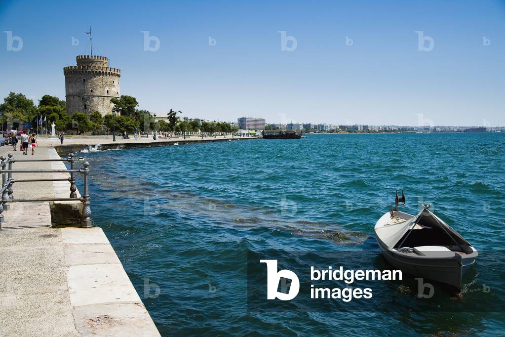 Greece, Small fishing boat and White Tower, Thessaloniki (photo)