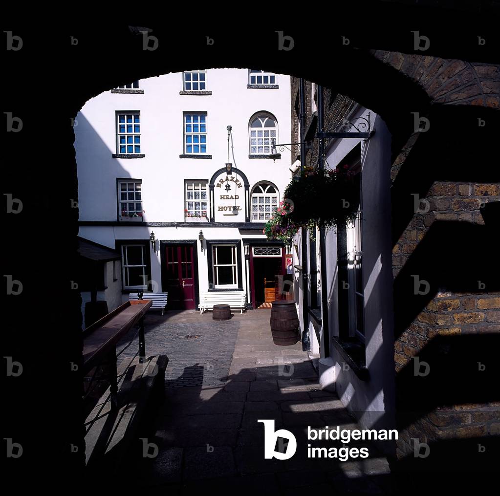 The Brazen Head, Dublin, Co Dublin, Ireland, Ireland's Oldest Pub Established In 1198 (photo)