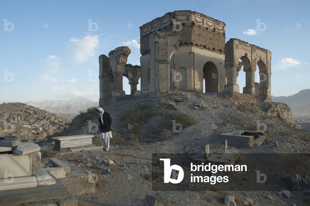 Tomb of Sultan Mohammad on the Tapa Maranjan Ridge in Kabul, Afghanistan (photo)