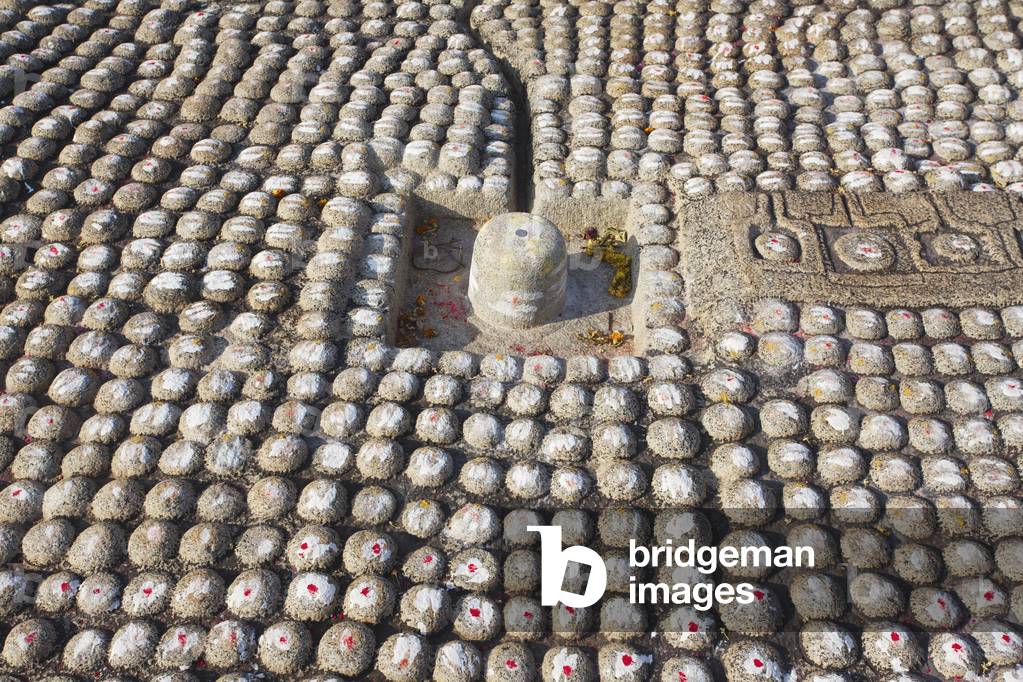 Vijayanagara ruins, Hampi, Karnataka, India (photo)