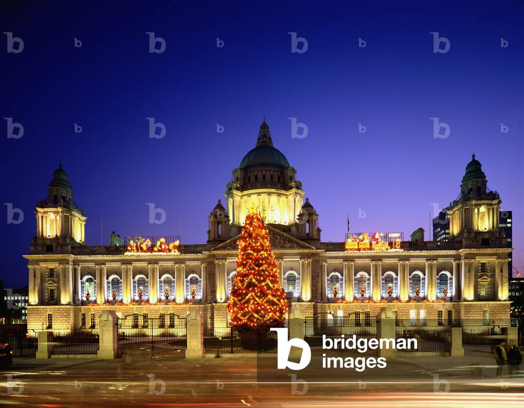 Christmas Tree Lit Up In Front Of Belfast City Hall, Belfast, Ireland (photo)