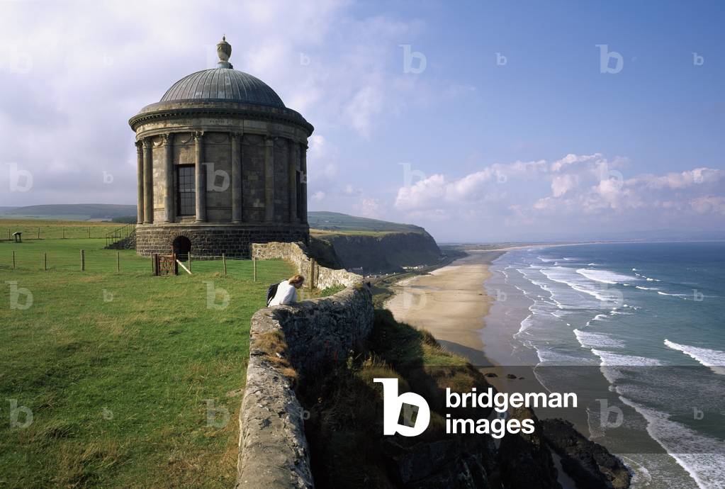 Downhill, Co Londonderry, Northern Ireland, Mussenden Temple (photo)