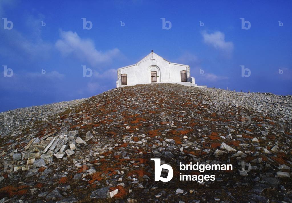 Co Mayo, Ireland; Chapel On The Summit Of Croagh Patrick (photo)