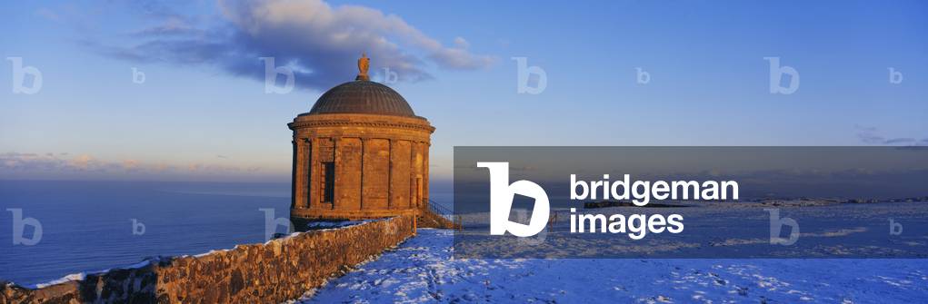 Mussenden Temple; County Derry, Ireland (photo)
