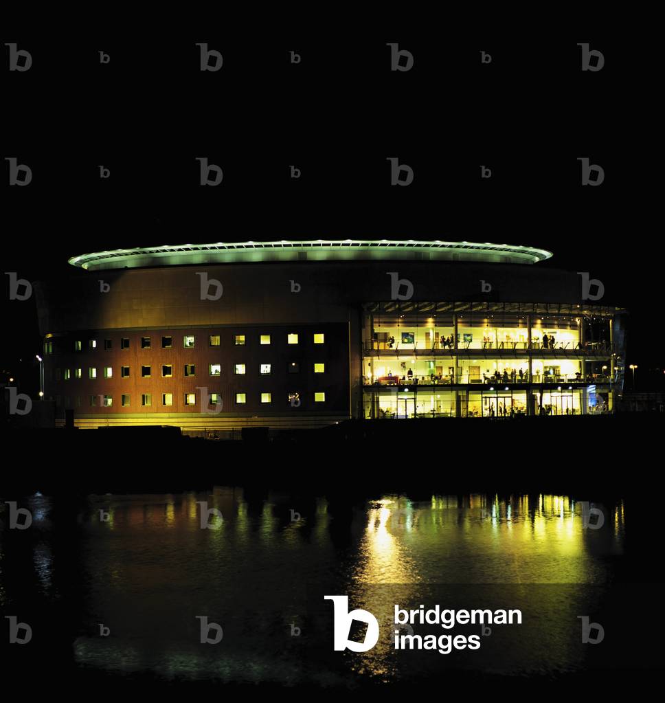 Waterfront Hall, Belfast, Co Antrim, Ireland, Concert Hall And Convention Center (photo)